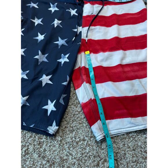 O'Neill Superfreak, size Men's 32; American Flag; Patriotic swim trunks; shorts - Picture 4 of 13
